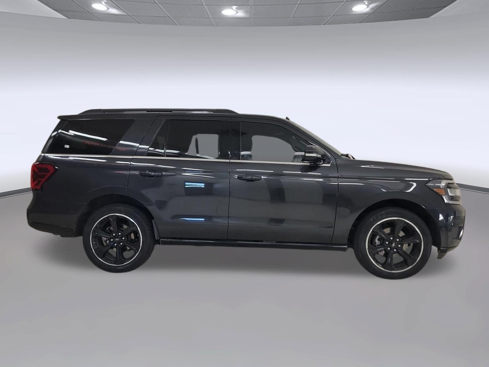 Certified 2023 Ford Expedition Limited RWD image 6