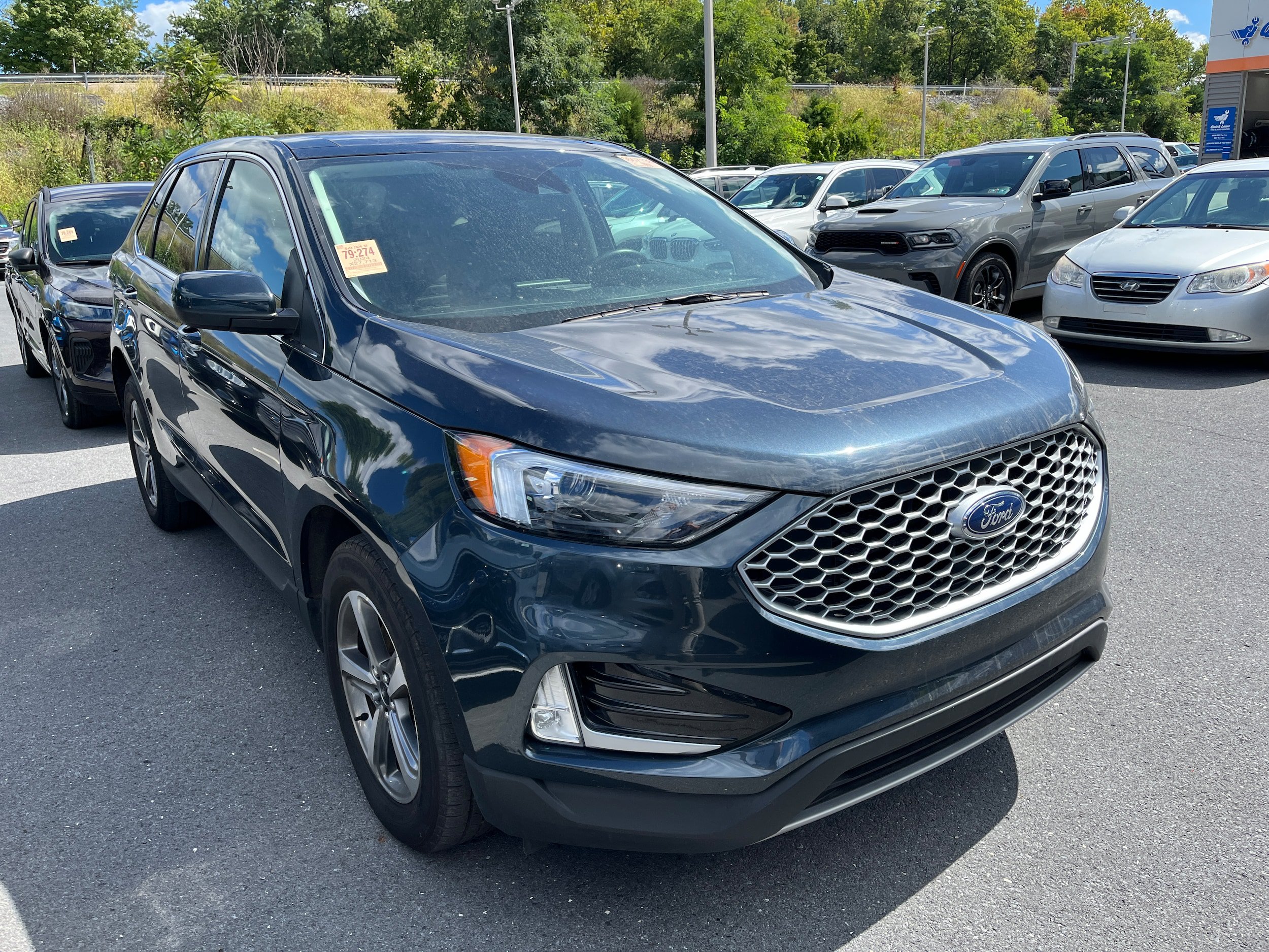 Certified 2024 Ford Edge SEL w/ Convenience Package AWD/4WD image 4
