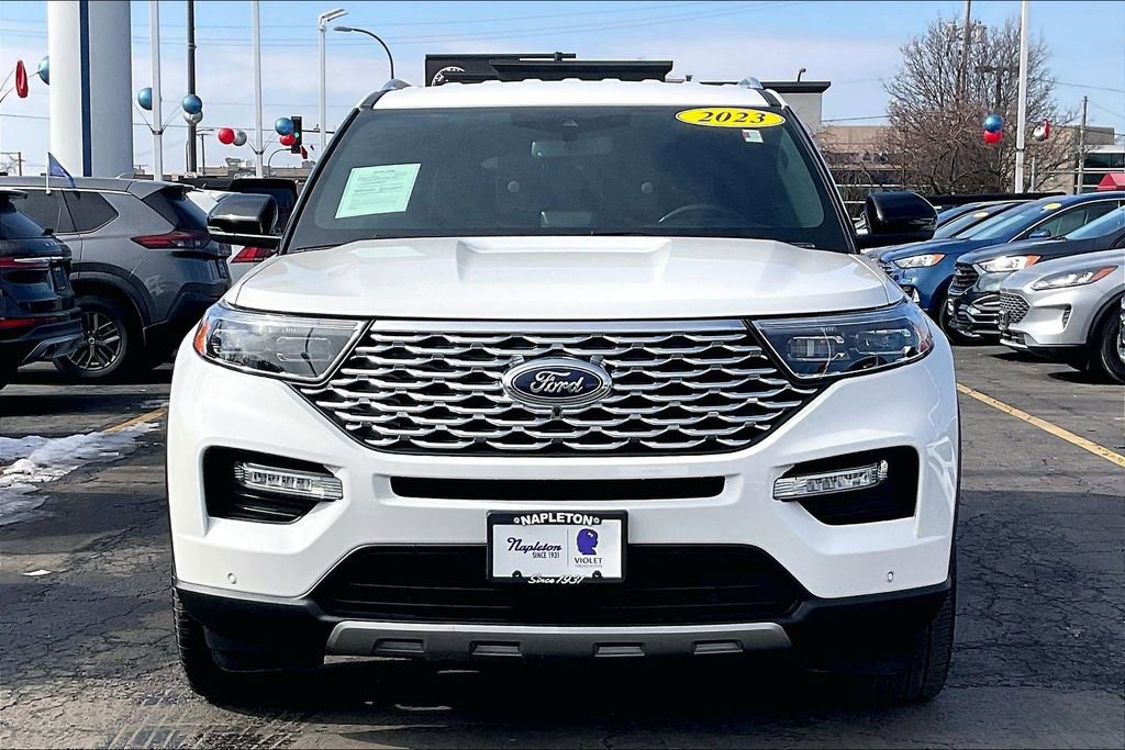 Certified 2023 Ford Explorer Platinum w/ Technology Package image 2