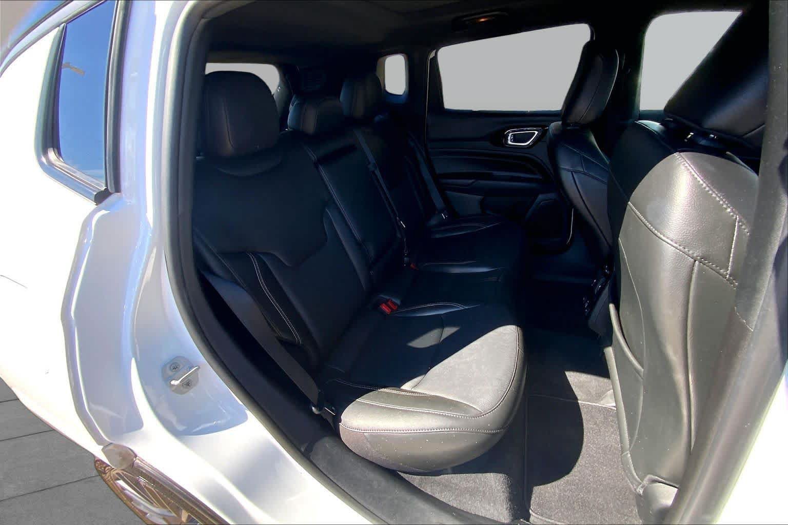 Used 2022 Jeep Compass High Altitude AWD/4WD image 20