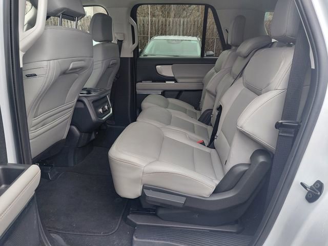 Certified 2025 Ford Expedition Max Active image 15