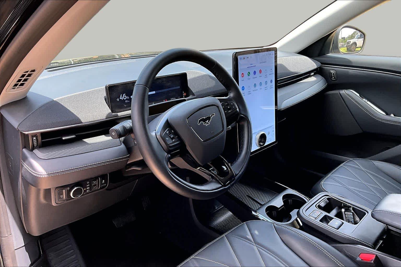 Certified 2025 Ford Mustang Mach-E Select AWD/4WD image 17