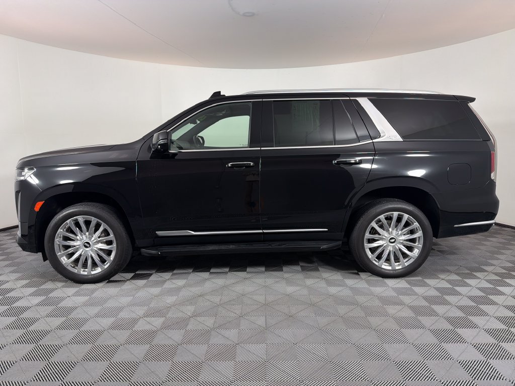 Used 2024 Cadillac Escalade Premium Luxury AWD/4WD image 6