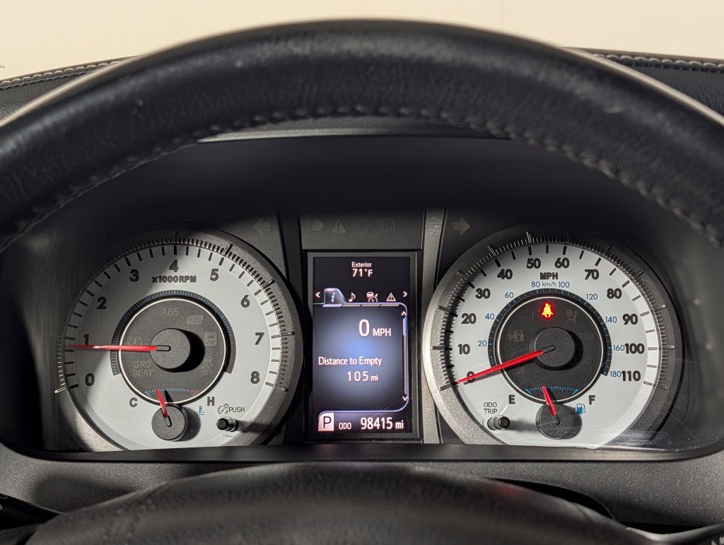 Used 2019 Toyota Sienna SE FWD image 20
