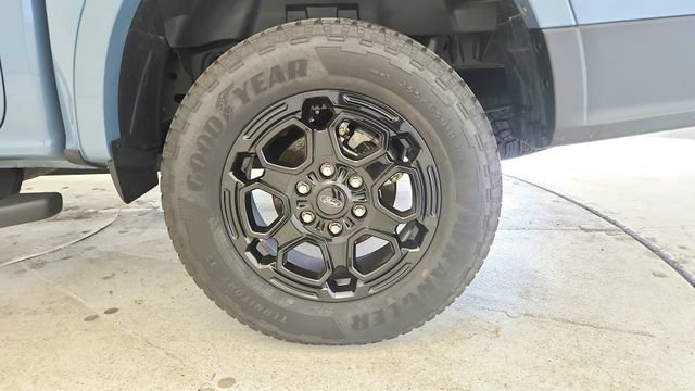 Certified 2025 Ford Ranger Lariat w/ FX4 Off-Road Package AWD/4WD image 9