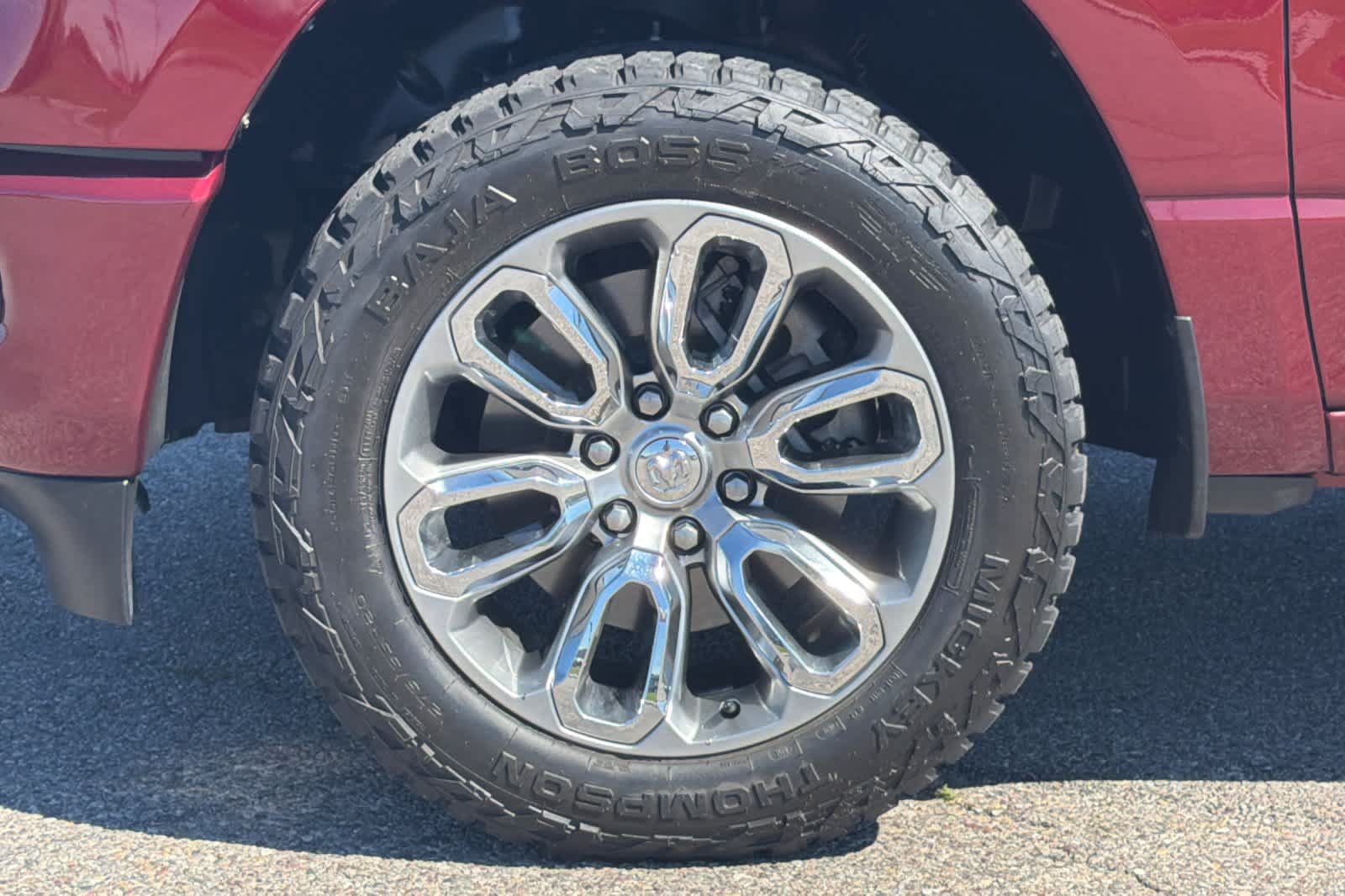 Used 2024 RAM 1500 Laramie AWD/4WD image 26