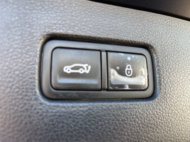 Used 2023 Genesis GV80 2.5T w/ Advanced Package AWD/4WD image 11