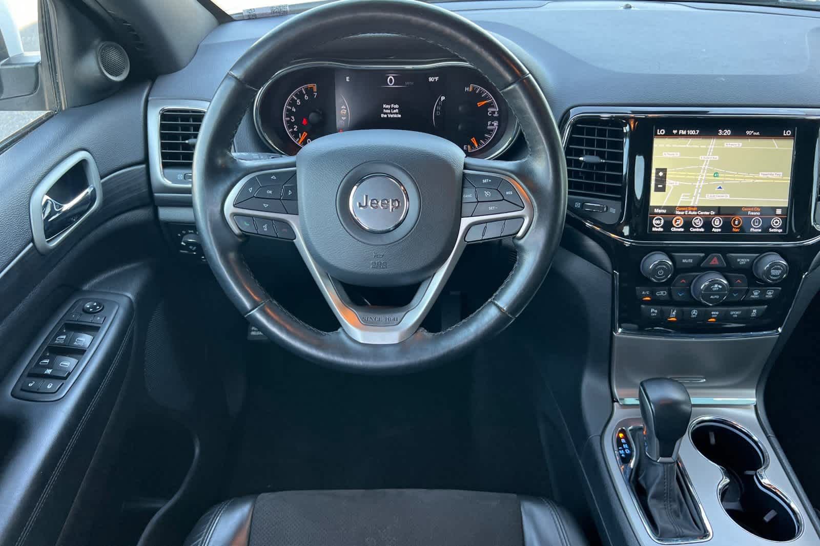 Used 2021 Jeep Grand Cherokee Laredo X image 15