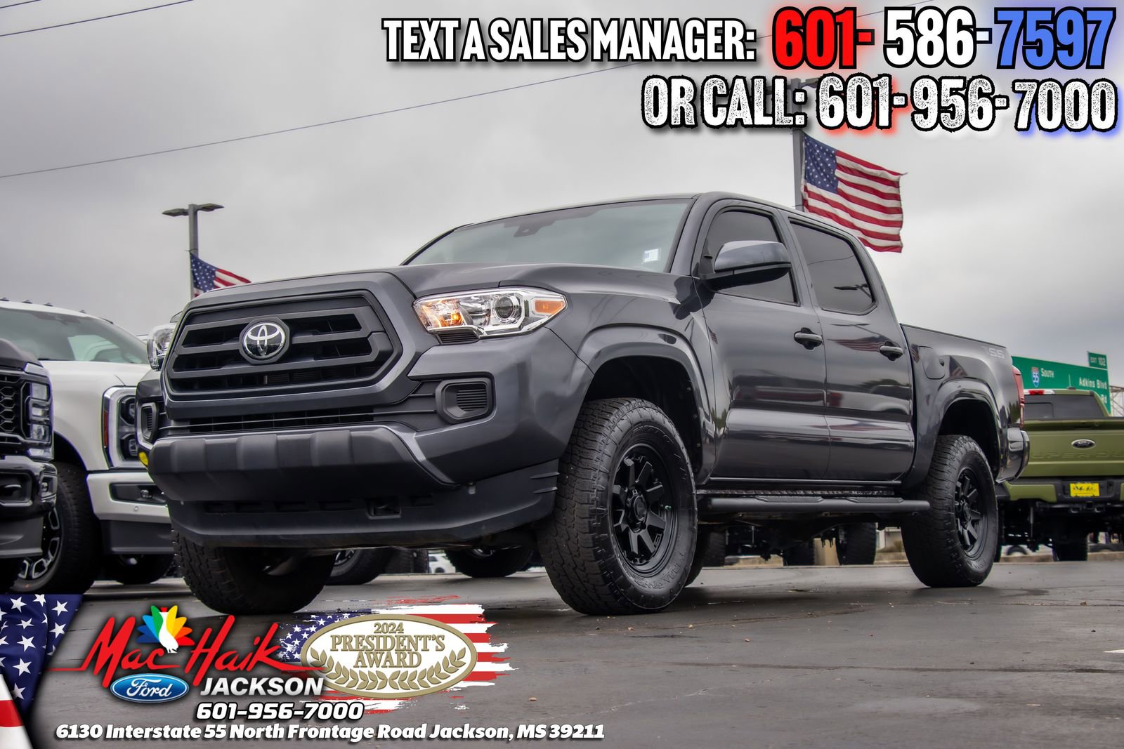Used 2023 Toyota Tacoma SR AWD/4WD image 4
