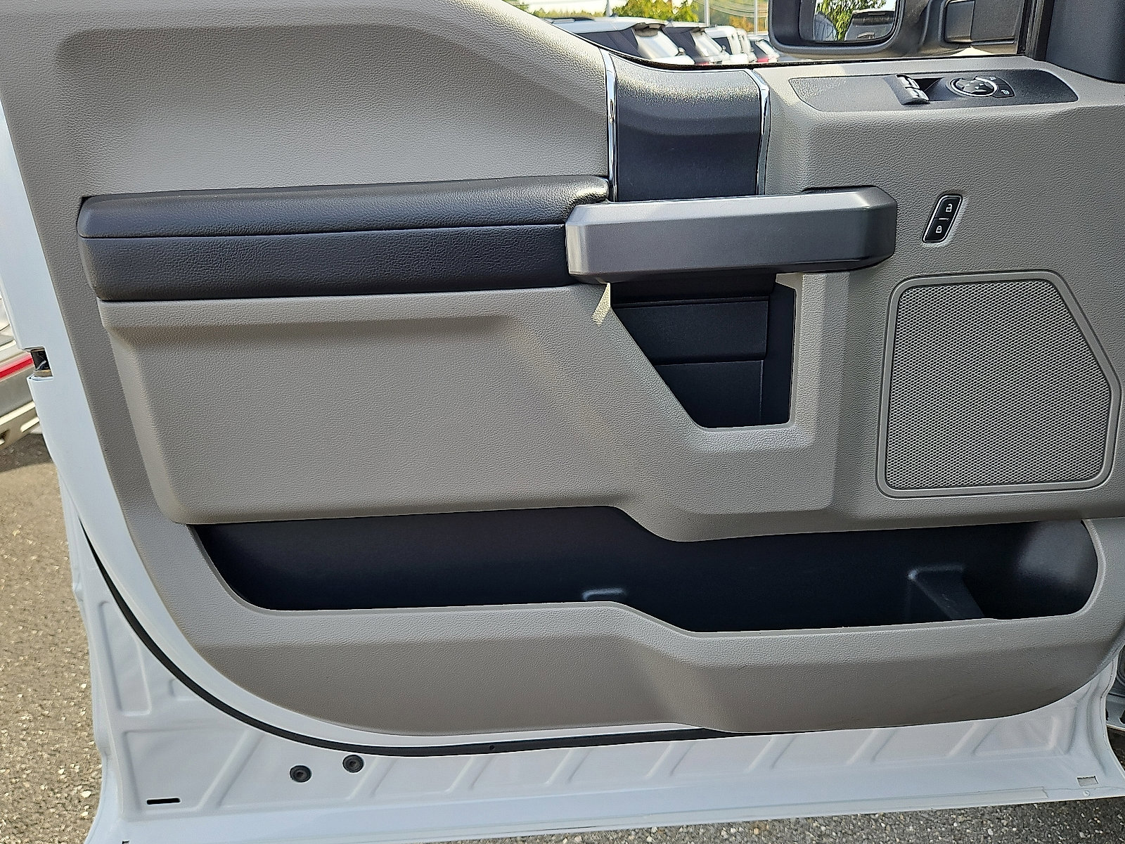 Certified 2022 Ford F350 XLT image 15