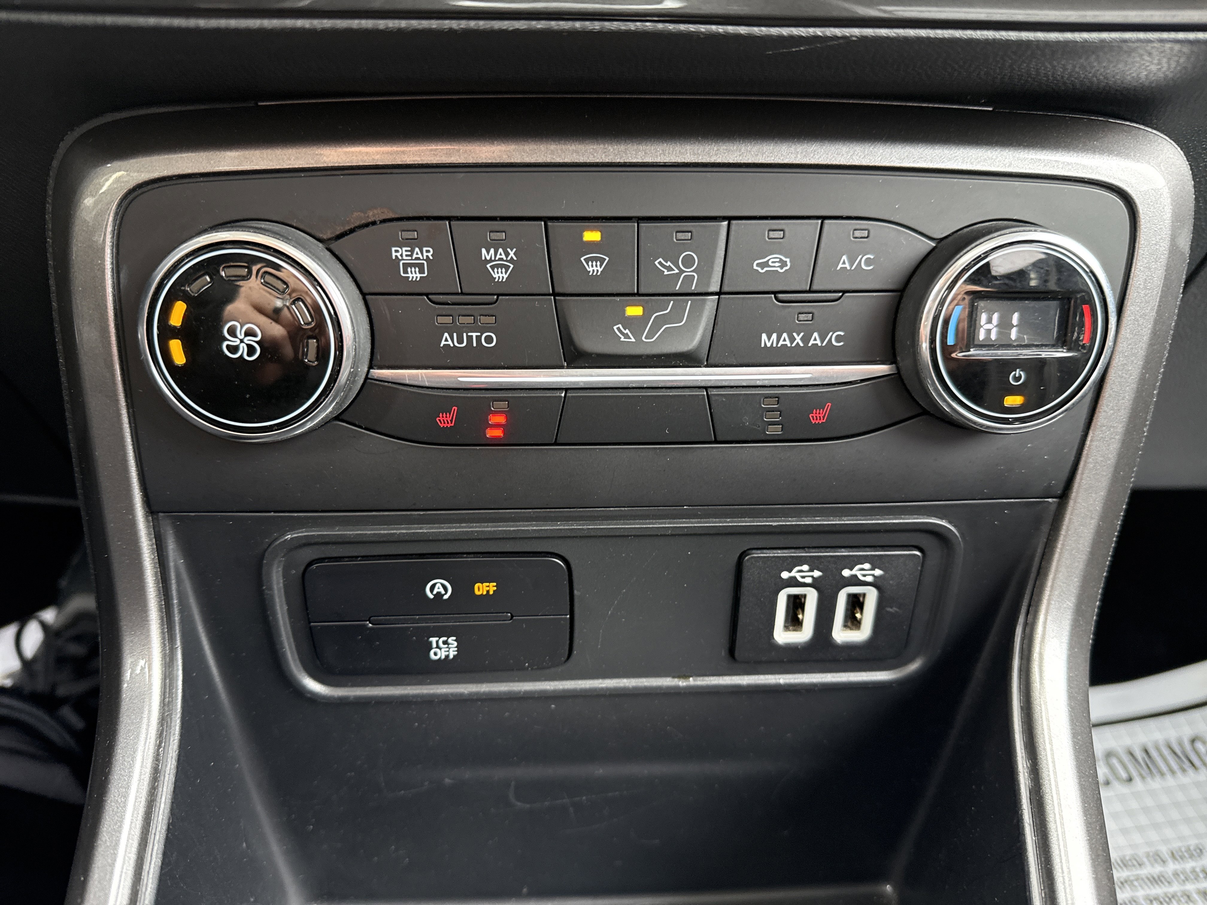 Certified 2019 Ford EcoSport SE image 24