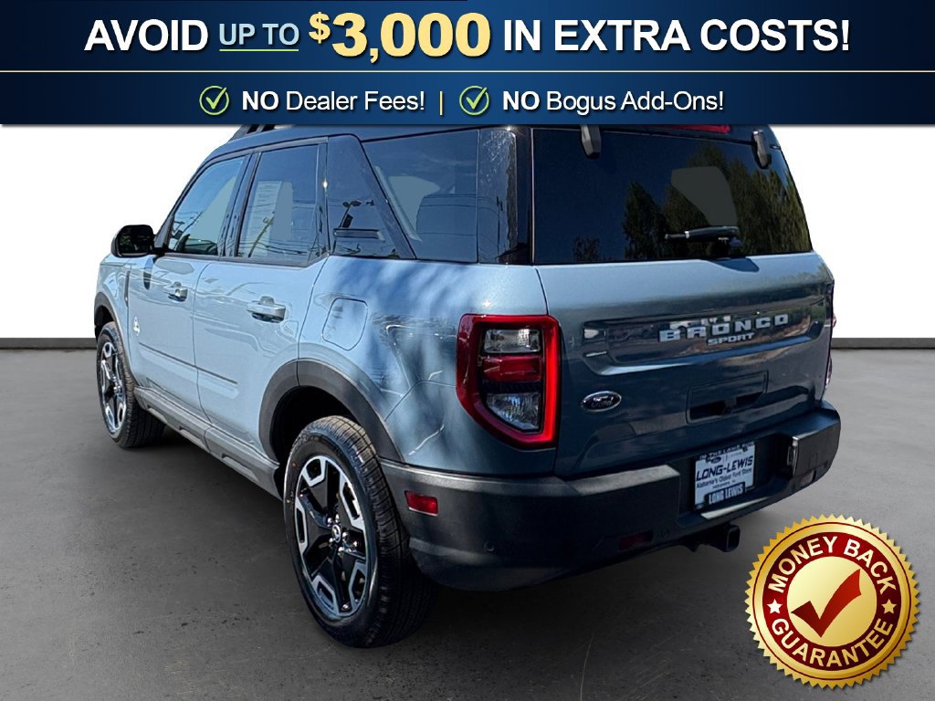 Certified 2024 Ford Bronco Sport Outer Banks w/ Tech Package AWD/4WD image 4