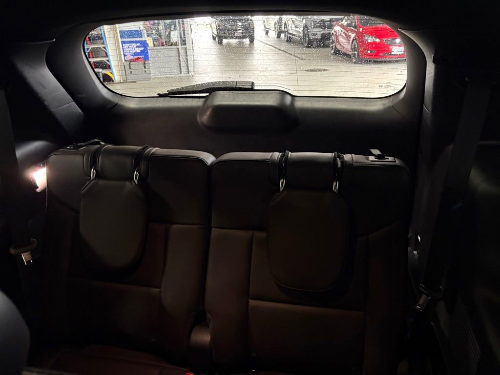 Certified 2025 Ford Explorer Platinum AWD/4WD image 27