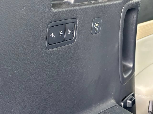 Used 2023 Hyundai Palisade Limited w/ Cargo Package AWD/4WD image 13