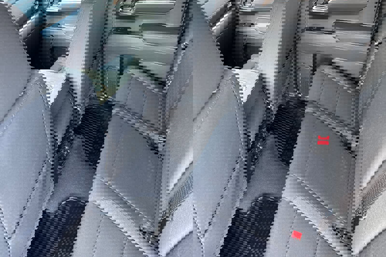 Used 2025 GMC Sierra 1500 Elevation image 10