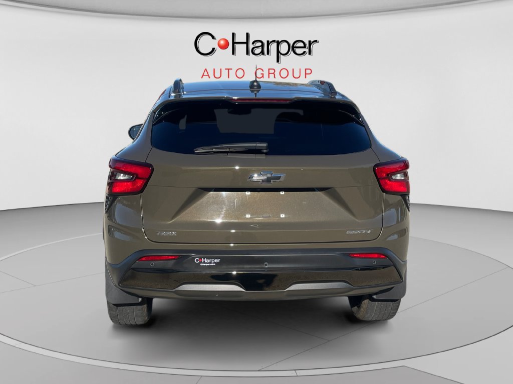 Used 2024 Chevrolet Trax ACTIV FWD image 4
