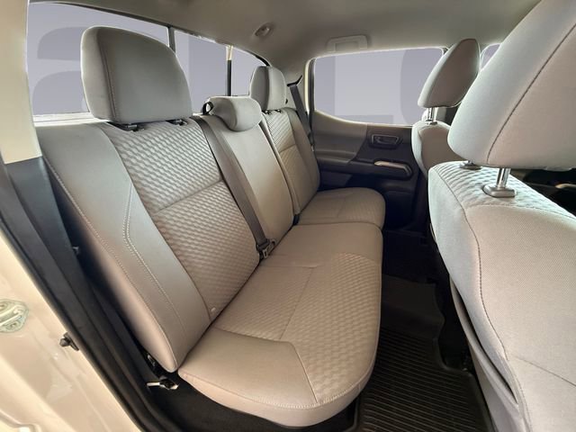 Used 2023 Toyota Tacoma SR5 AWD/4WD image 18