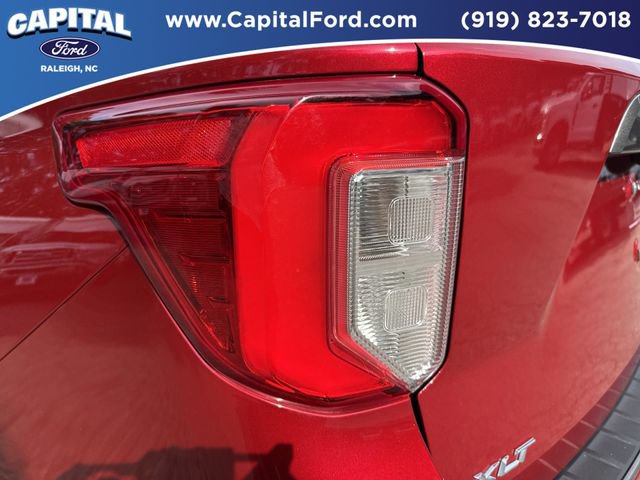 Certified 2023 Ford Explorer XLT w/ Equipment Group 202A AWD/4WD image 15
