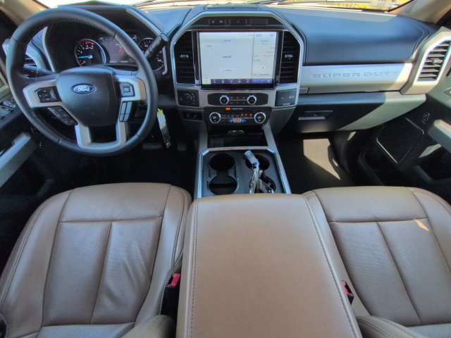 Certified 2022 Ford F350 Lariat w/ Lariat Value Package AWD/4WD image 18