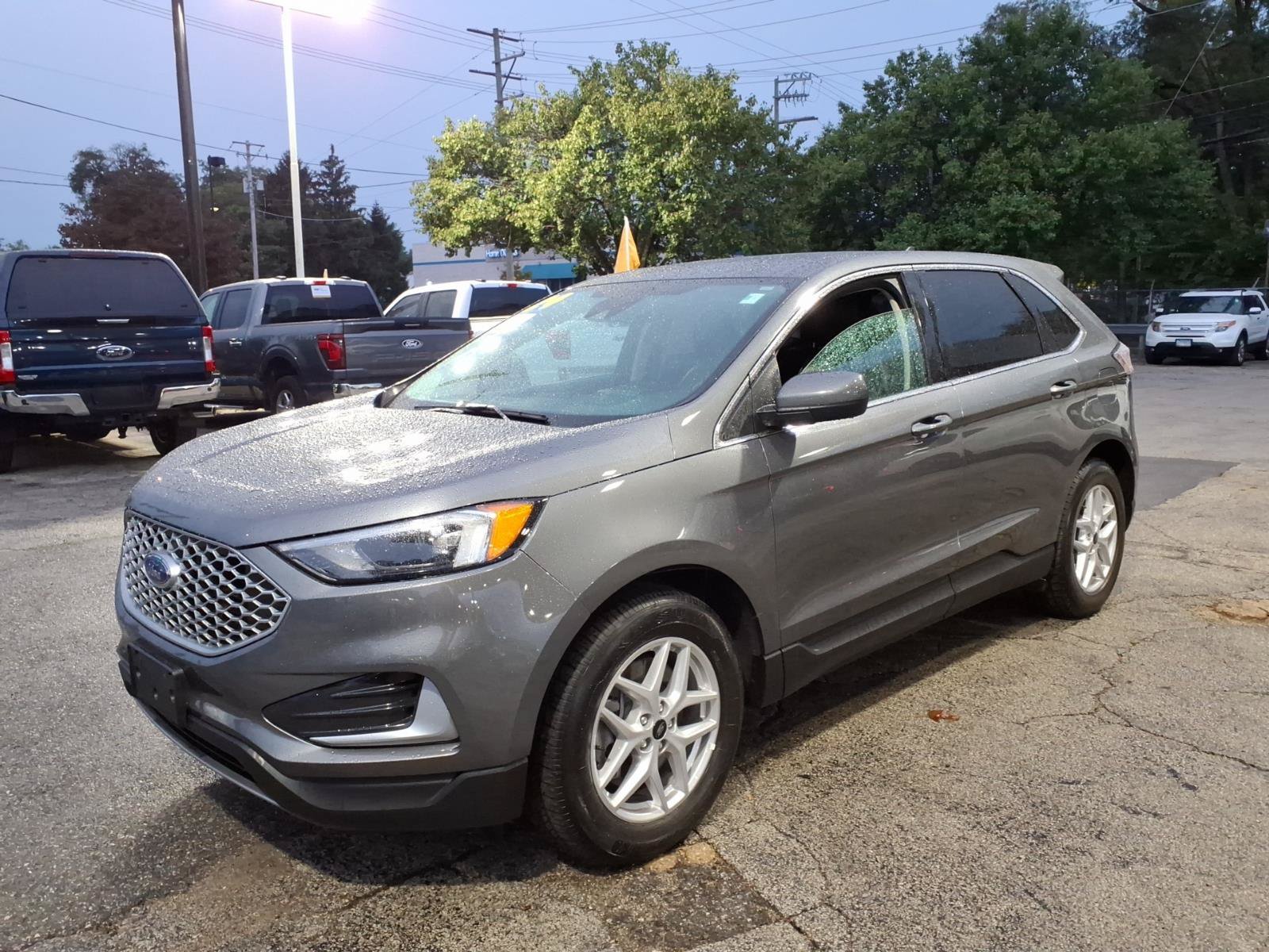 Certified 2024 Ford Edge SEL AWD/4WD image 7