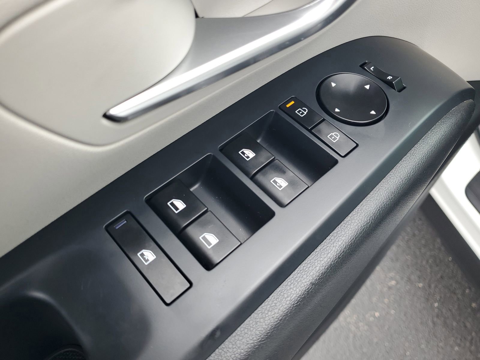 Used 2025 Hyundai Tucson SEL image 15