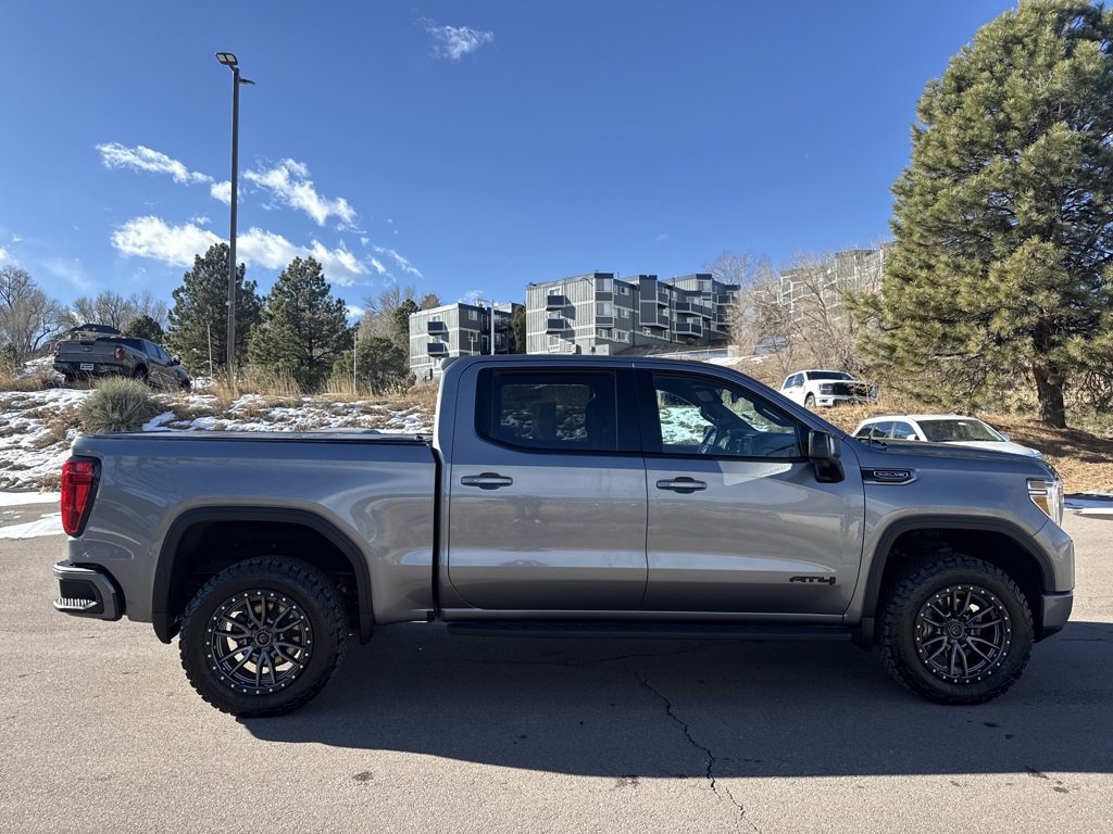 Used 2022 GMC Sierra 1500 AT4 w/ AT4 Preferred Package image 8