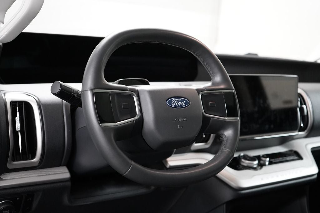 Certified 2025 Ford Expedition Max Active AWD/4WD image 13