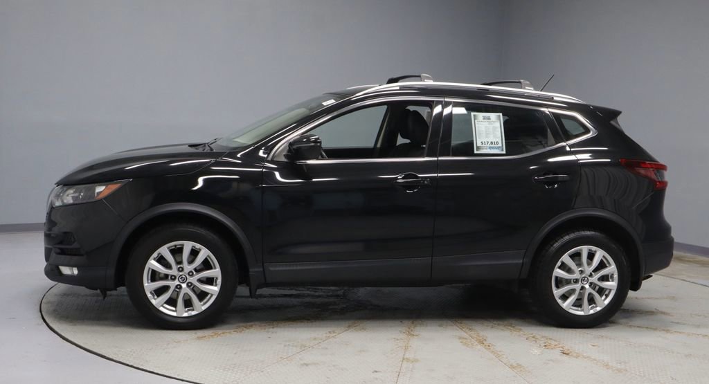 Used 2020 Nissan Rogue Sport SV w/ All-Weather Package image 2