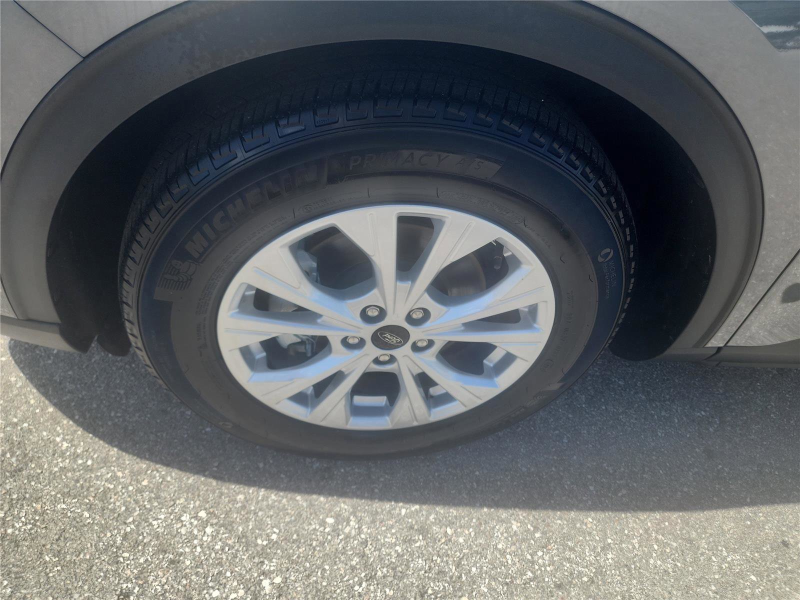 Certified 2024 Ford Escape Active FWD image 9