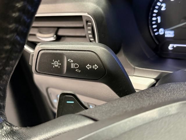 Certified 2020 Ford Explorer XLT w/ Equipment Group 202A AWD/4WD image 20