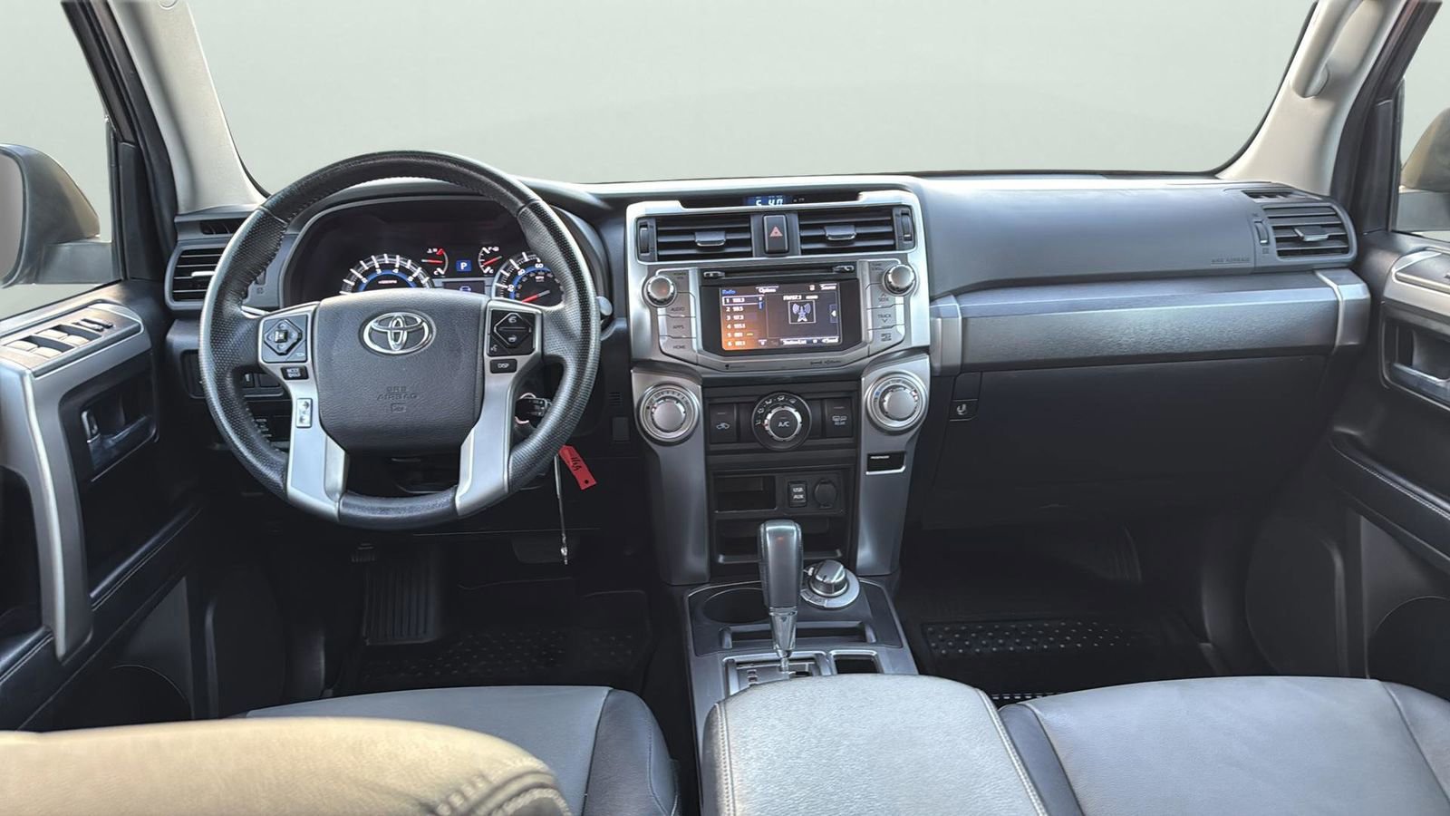 Used 2017 Toyota 4Runner SR5 Premium image 22