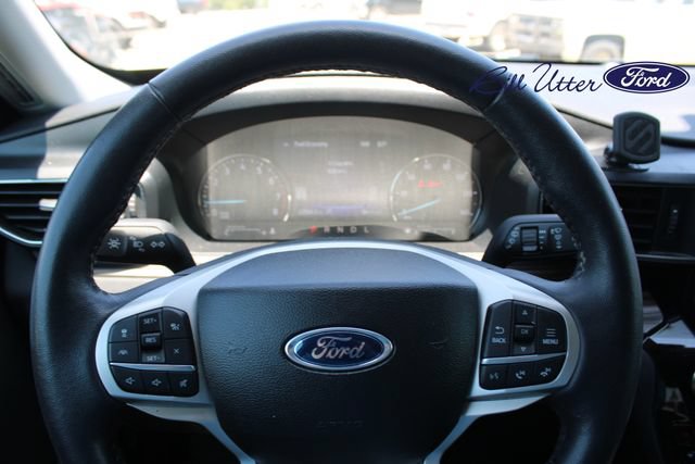 Certified 2024 Ford Explorer Limited w/ Limited Technology Package RWD image 9