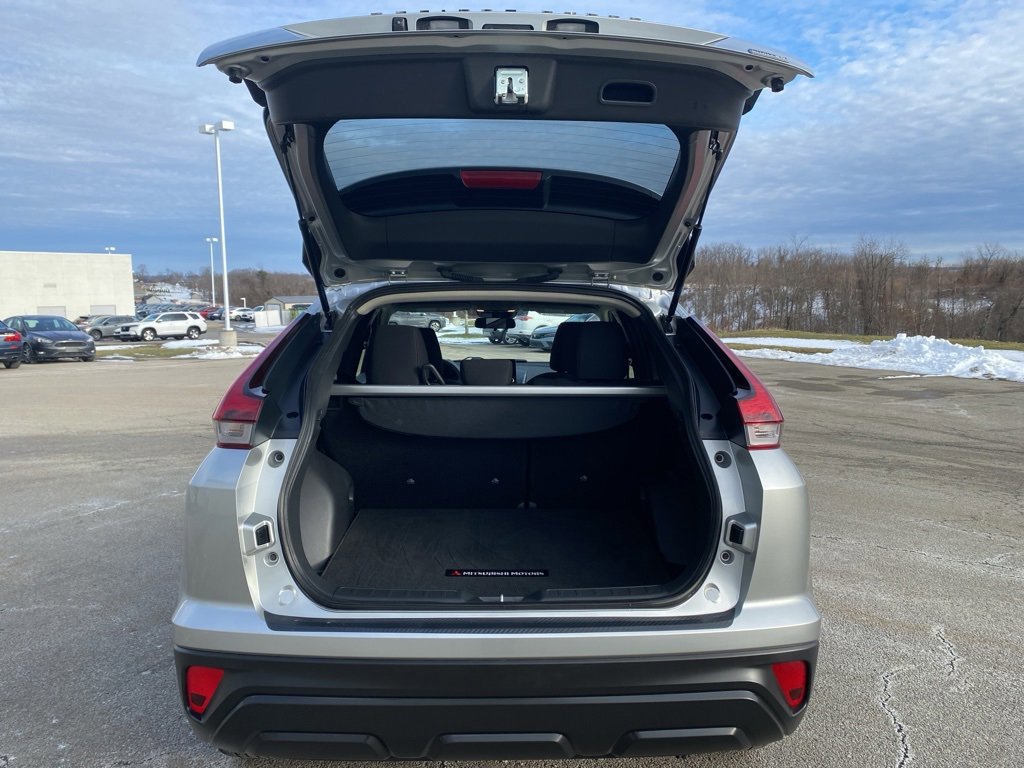 Used 2024 Mitsubishi Eclipse Cross LE image 16