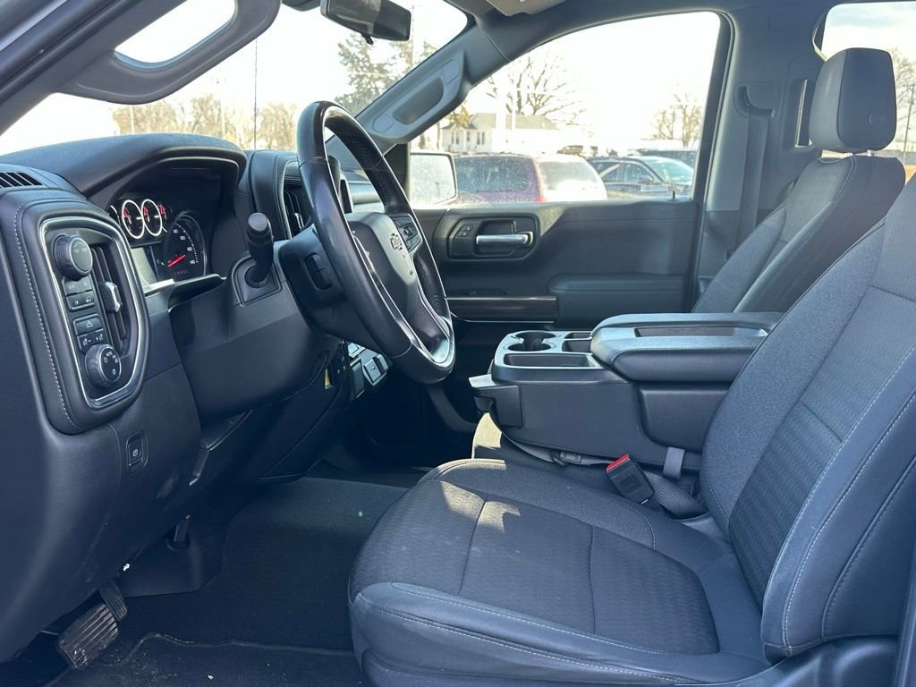 Used 2020 Chevrolet Silverado 1500 LT w/ Fleet Comfort Package image 11