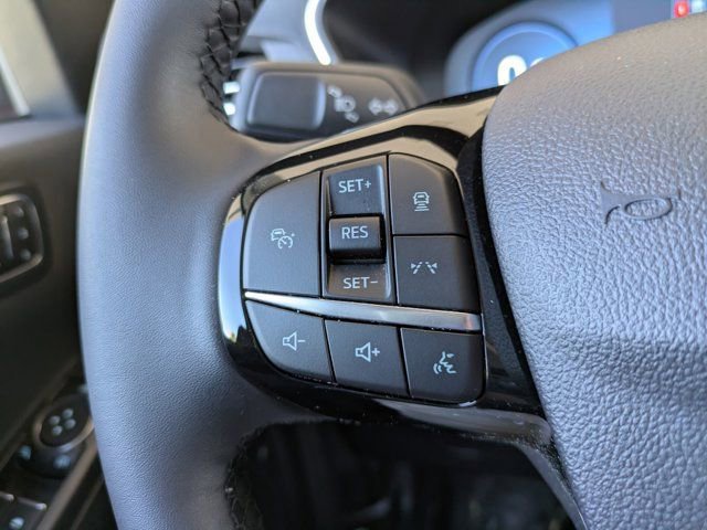 Certified 2024 Ford Escape Platinum image 23