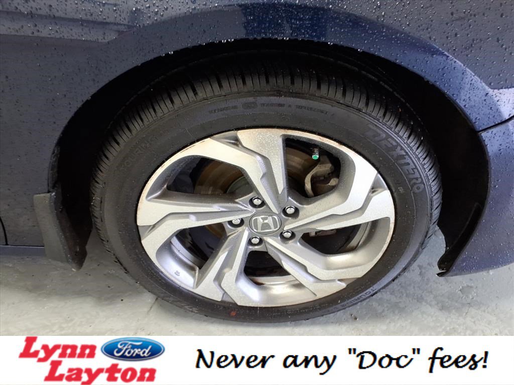 Used 2019 Honda Accord EX-L image 9