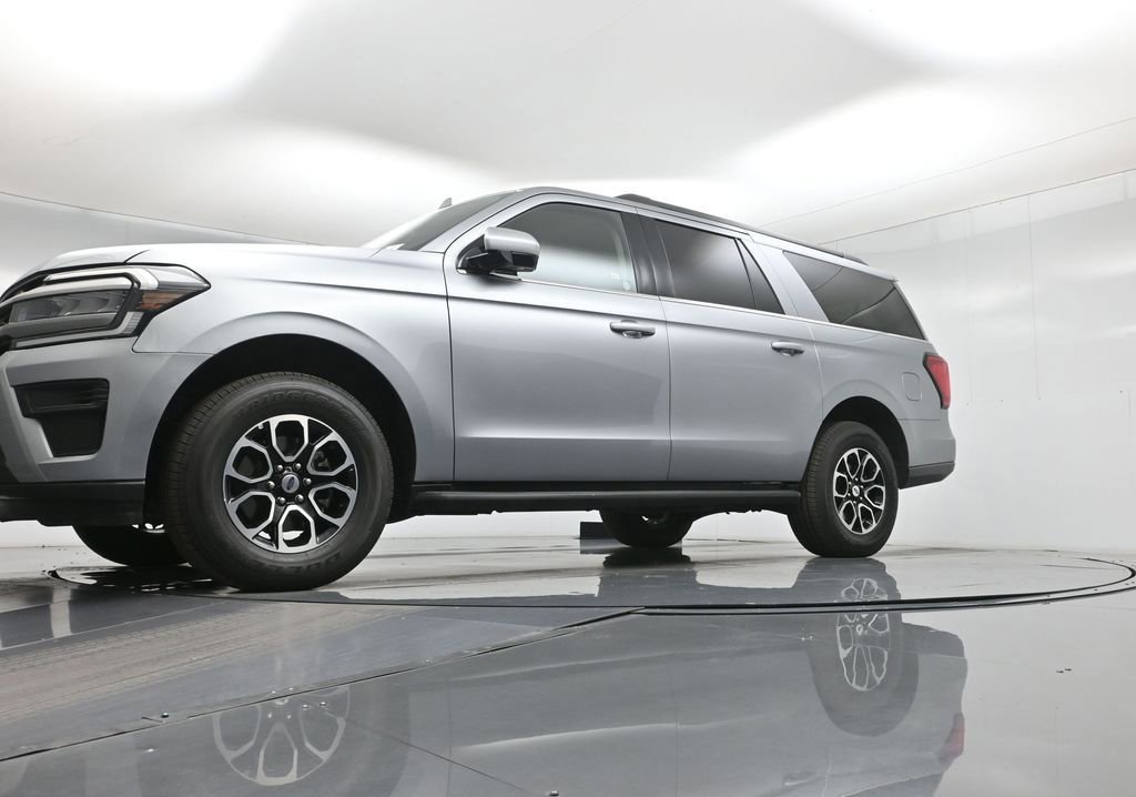 Certified 2024 Ford Expedition Max XLT image 34