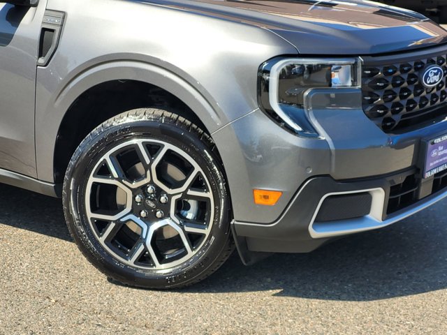 Certified 2025 Ford Maverick Lariat w/ 4K Tow Package AWD/4WD image 6
