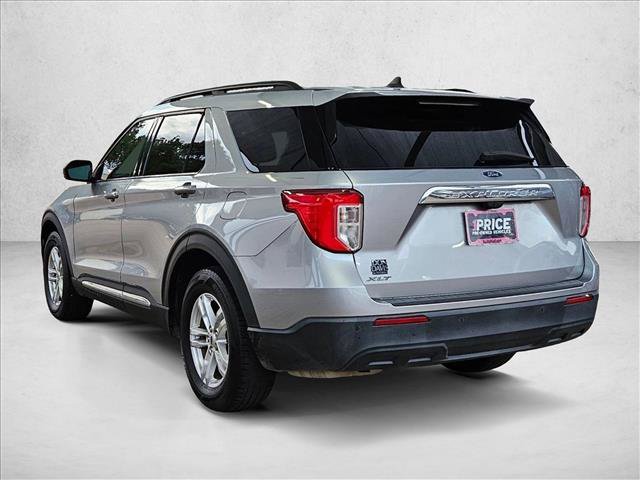 Certified 2023 Ford Explorer XLT RWD image 7