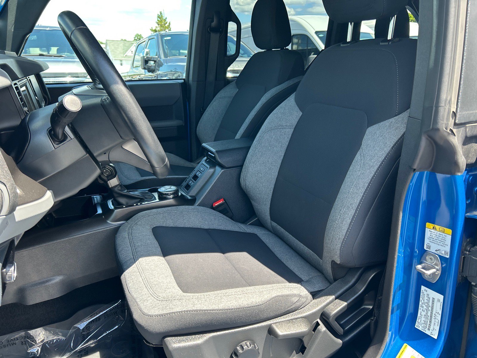 Certified 2023 Ford Bronco Big Bend w/ Sasquatch Package AWD/4WD image 9