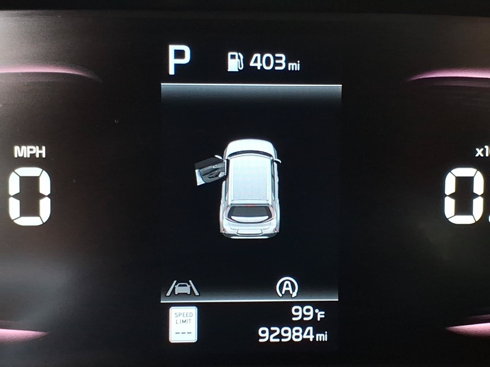 Used 2023 Kia Soul LX w/ LX Technology Package FWD image 18