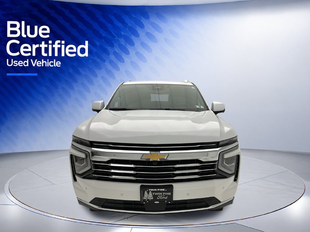 Used 2025 Chevrolet Tahoe LT AWD/4WD image 2