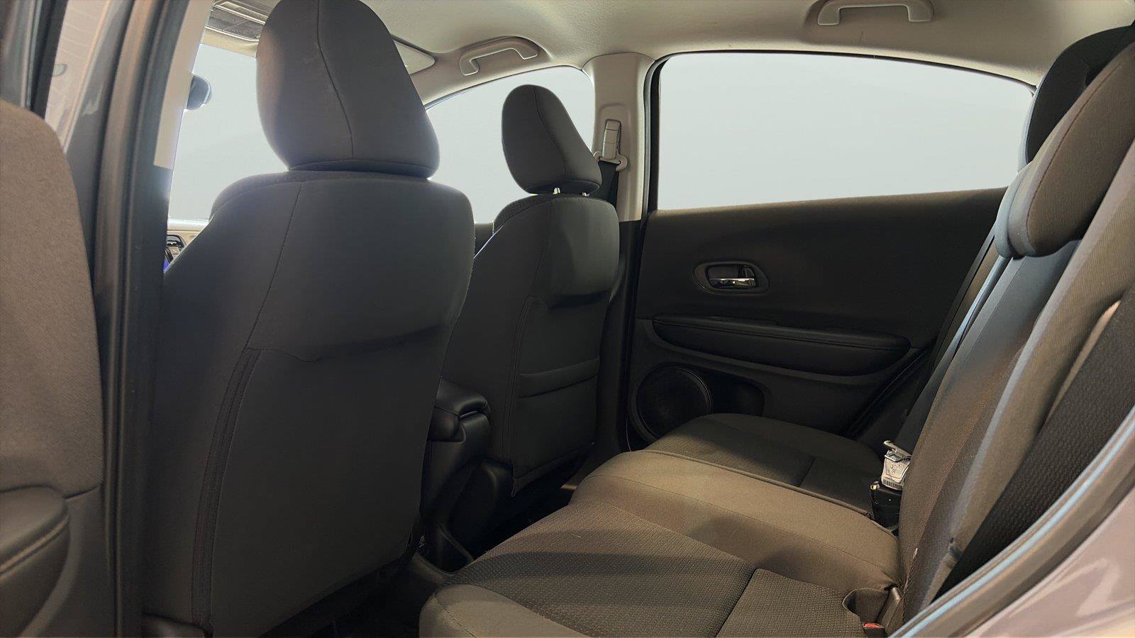 Used 2022 Honda HR-V LX image 17