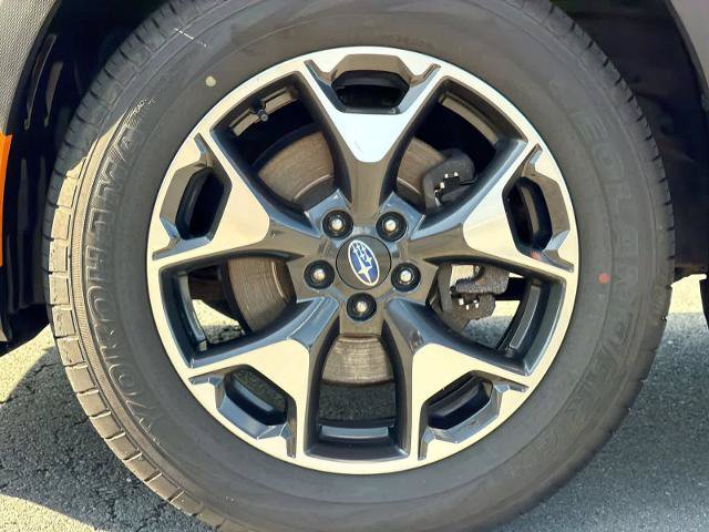 Used 2019 Subaru Crosstrek 2.0i Premium w/ Moonroof Package AWD/4WD image 14