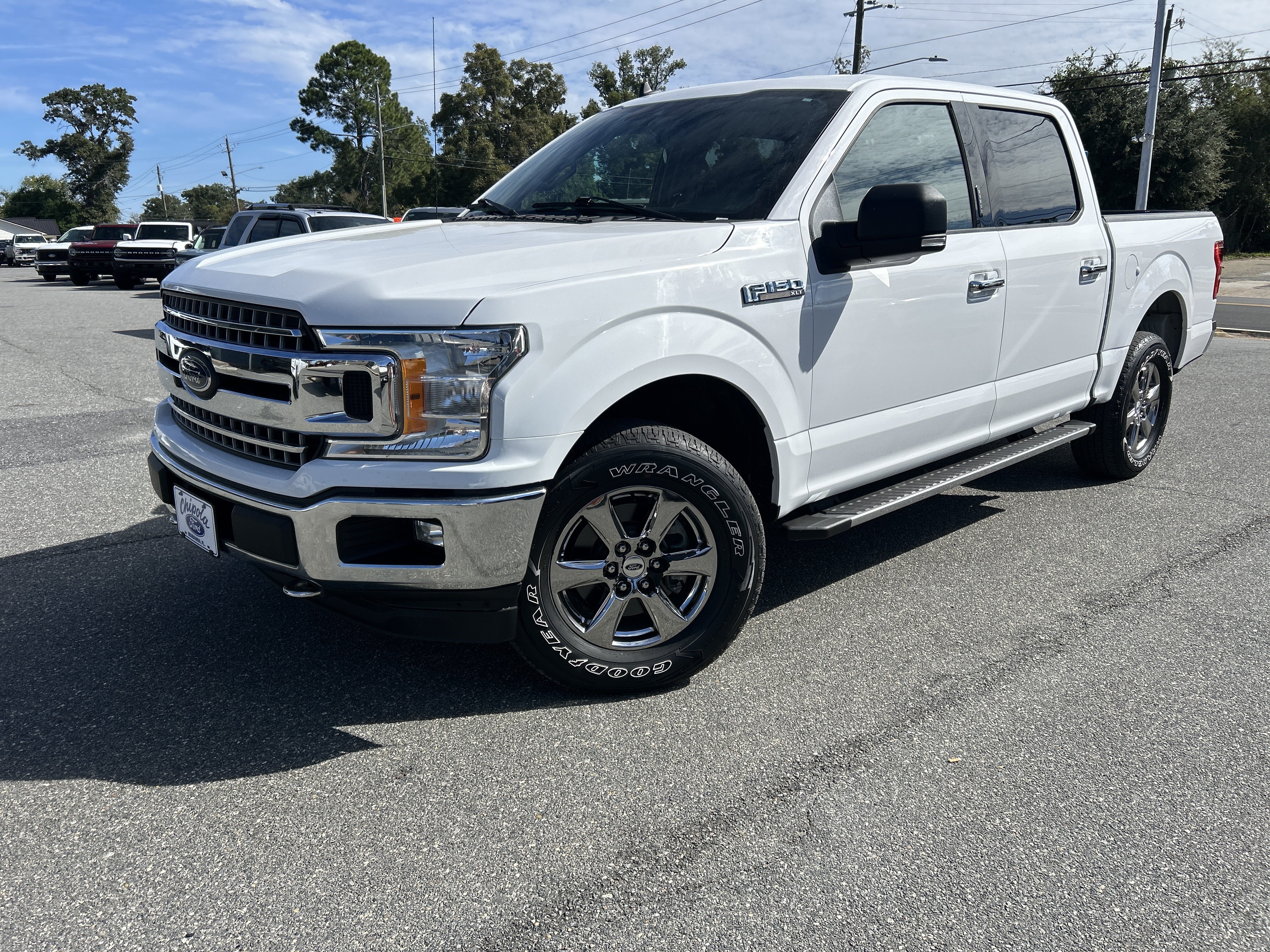 Certified 2020 Ford F150 XLT w/ Equipment Group 302A Luxury AWD/4WD image 3