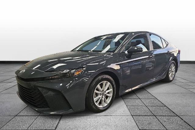 Used 2025 Toyota Camry LE FWD image 1