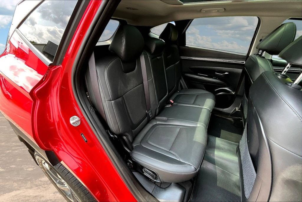 Used 2023 Hyundai Tucson Limited AWD/4WD image 27