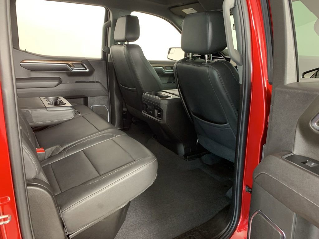 Used 2023 Chevrolet Silverado 1500 LT AWD/4WD image 36