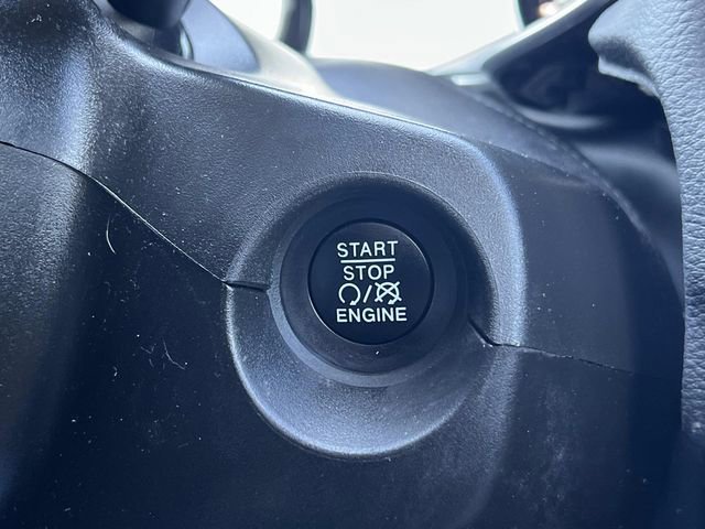 Used 2018 Jeep Compass Limited AWD/4WD image 29