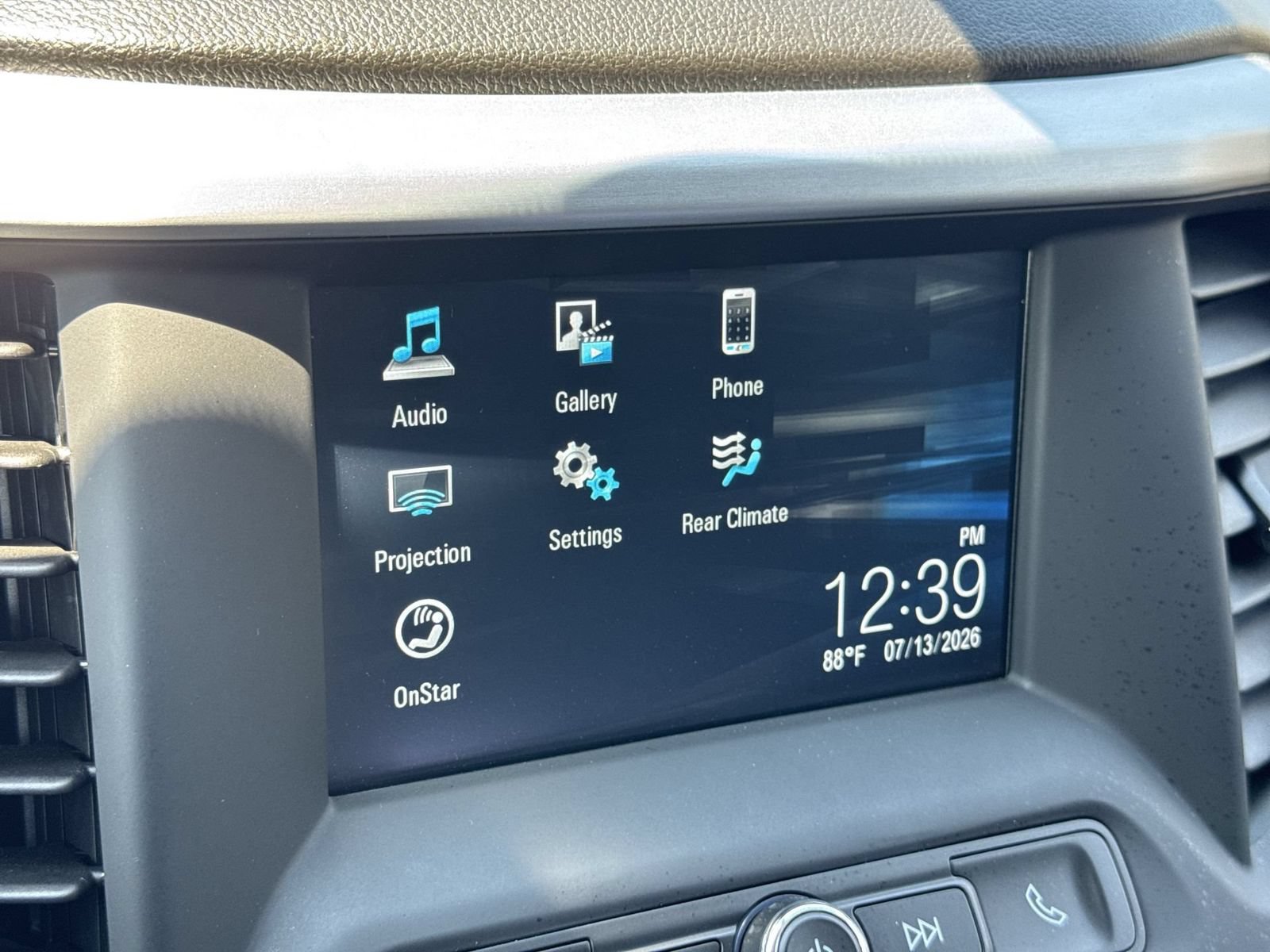 Used 2019 GMC Acadia SLE w/ LPO, Floor Liner Package FWD image 31